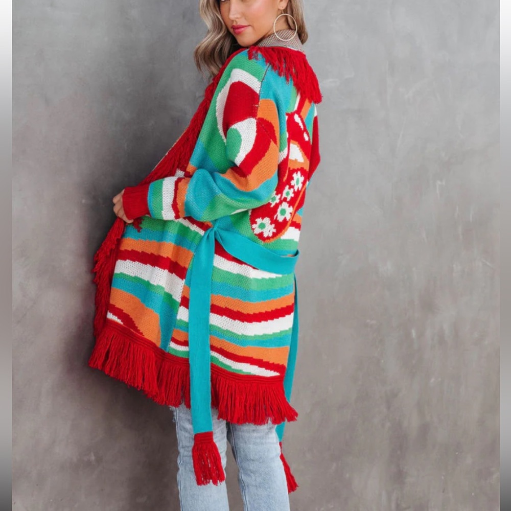 LET THE GOOD TIMES
ROLL KNIT FRINGE
CARDIGAN - MULTI-
